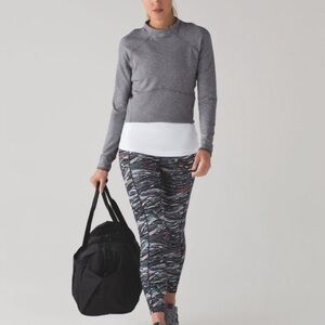 Lululemon hill and valleymock neck heathered slate grey ruli crop top
